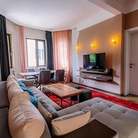 Top Center Relax, Ndk & Vitoshka Str, Free Secured Parking Sofia Bagian luar foto